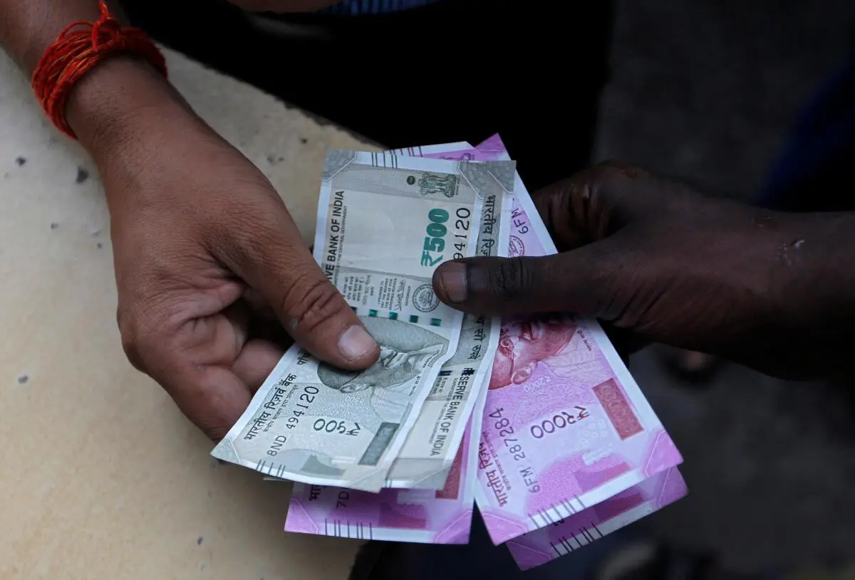 direct-tax-collection-grew-24-during-april-1-to-october-8-2022